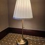 table lamp Image 6