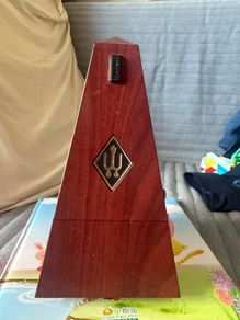 mechanical metronome