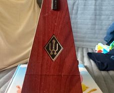 mechanical metronome