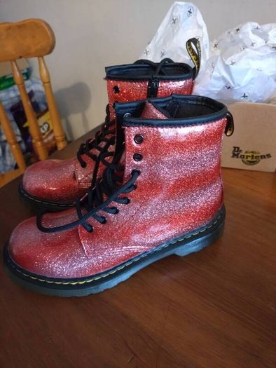 Dr Martins glitter jnr, uk 2 eu  34