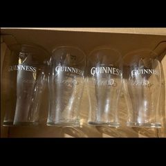 Guinness peroni budweiser asahi Heineken coors tuborg outcider bulmers Paulaner pint beer glasses