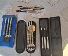 x4 sets of Darts