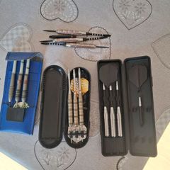 x4 sets of Darts