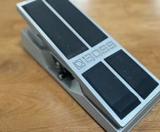 Boss FV 500L Volume Pedal