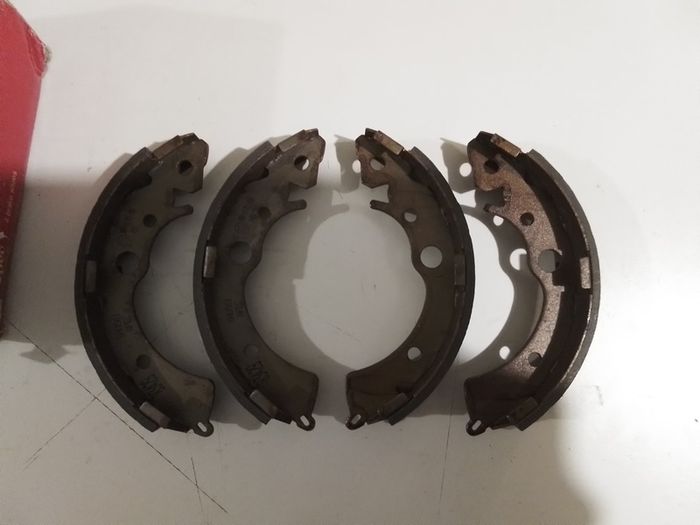 Honda CRX Brake Shoes.