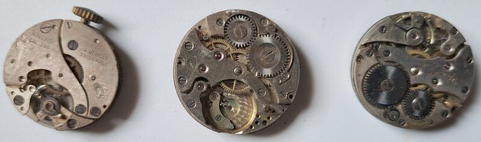 Lot of 60 Ladies Wrist movements incl: Rolex Unicorn Prima
