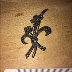 Brooch