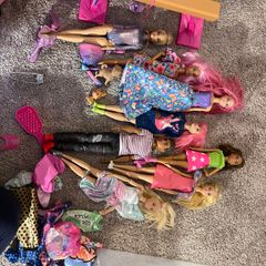 Barbie dolls mixed