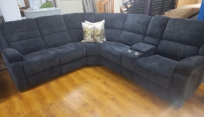 Spring Sale Recliner Sofas