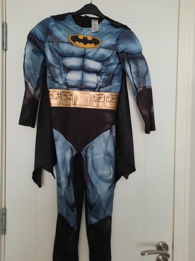 Batman custome size 7 -8