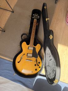 Gibson 335