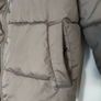 woman's coat Image 4