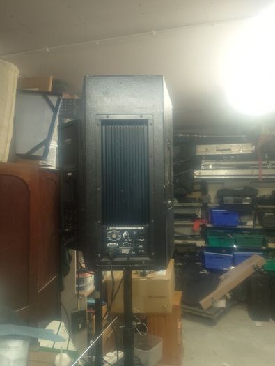15" active speakers