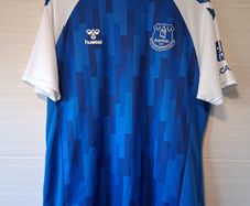 Everton Jersey.  Official Hummel Everton Pre Match Warm Up Jersey. Collect In Dublin Or Receive Via Post.