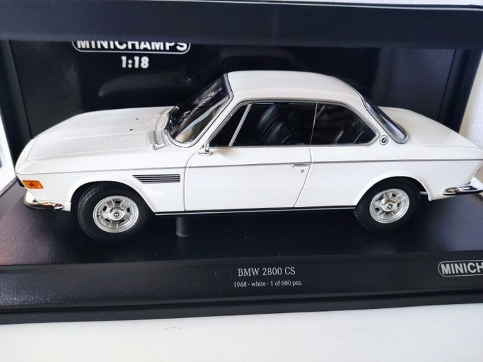 BMW 2800 cs coupe 1968 1/18 New In Box