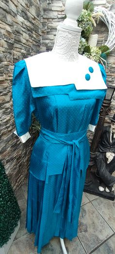 vintage 80s aqua blue green pleated skirt dress with Peter Pan collar size small