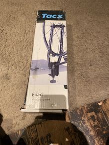 Bike wheel truing stand