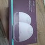 Elvie double breast pump Image 6