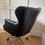 Beautiful Leather Office Swivel Chair Image 3
