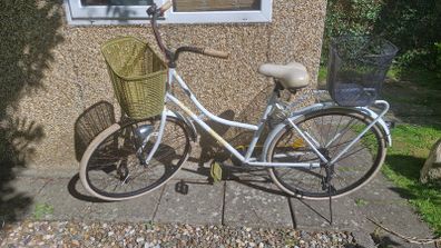 Woman's bike