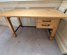 Solid office desk