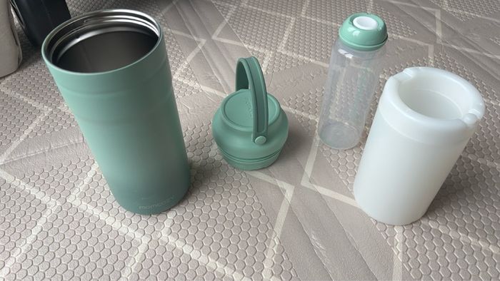 Momcozy Portable Breast Milk Cooler CM02 (Brand New / Unused)