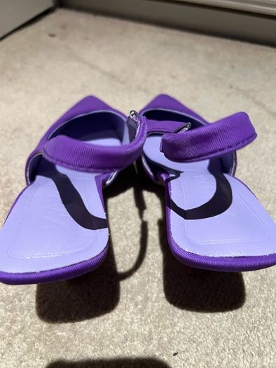 Point Toe Stiletto Heeled Slingback Pumps purple low heels size 7 UK / 40 EU