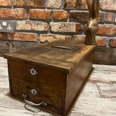 vintage cash register