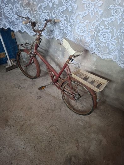 Old Raleigh  Bike