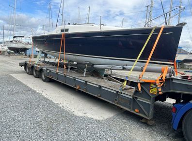 Boat and yacht transport