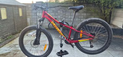 Specialized Kids Mountain bike 24 inch