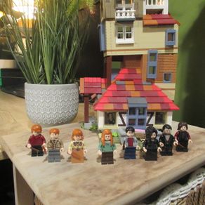 LEGO Harry Potter The Burrow 75980