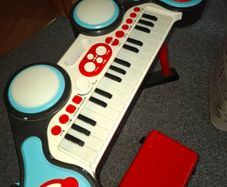 Free Childrens Piano set
