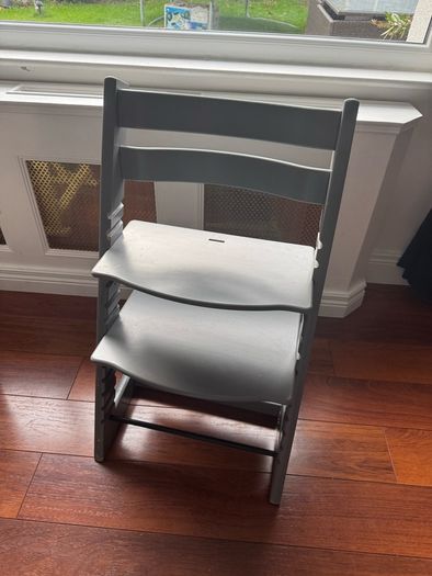 Tripp Trapp storm grey plus extras