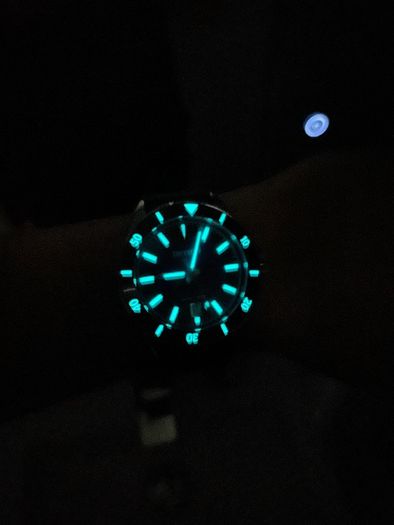 Dryden Pathfinder Automatic - Limited Magenta Dial (Watch + Box + Papers)