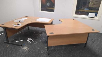 Office Desk
