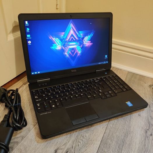 Dell Latitude laptop intel core i5 nvidia basic GPU
