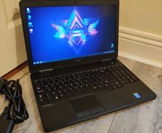 Dell Latitude laptop intel core i5 nvidia basic GPU