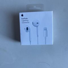iphone EarPods lighting