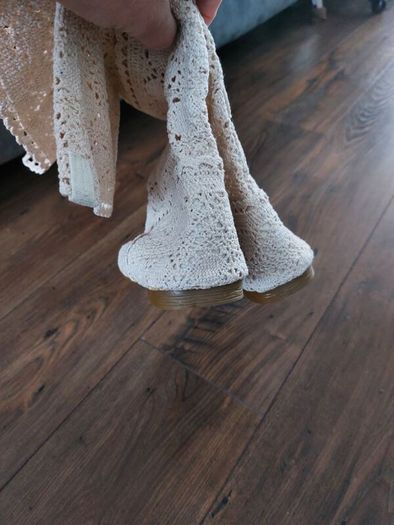 Cream crochet boots-uk7