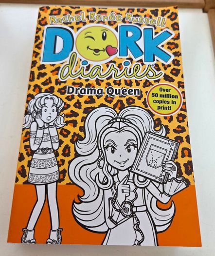 Dork Diaries Drama Queen