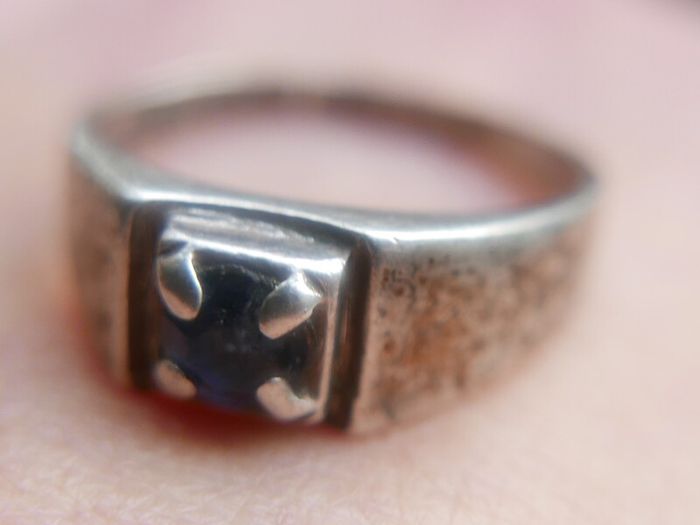 Antique Sterling Silver 925 Sapphire Ring
