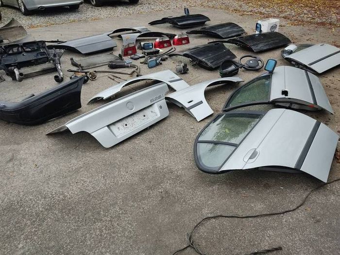 BMW 5 series 96-03 Various bits
