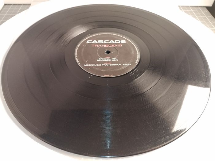 Cascade - Transcend (Moonman's Trancentral Remix) - Hook Recordings - QUALITY Late 90s TRANCE Banger!