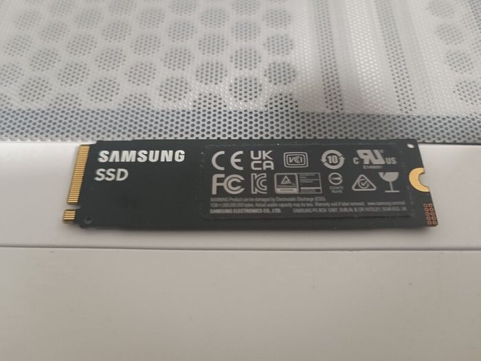 Samsung 990 Pro 2TB m.2 drive