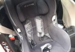 Maxi Cosi Axiss car seat