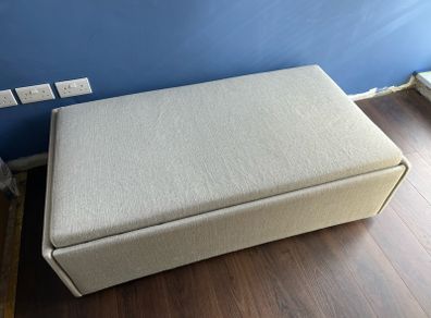 Guest bed Meadows & Byrne