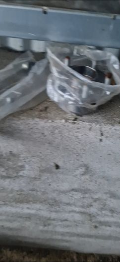 2007-2011 focus new front shocks wheel bearings drop links