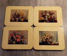 Vintage floral placemats x 8