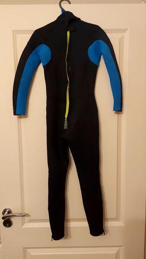 Decathlon wetsuit child